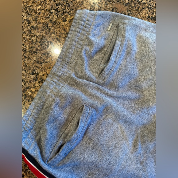 PacSun Grey Ankle Zip Sweatpants with Stripes - Picture 4 of 6